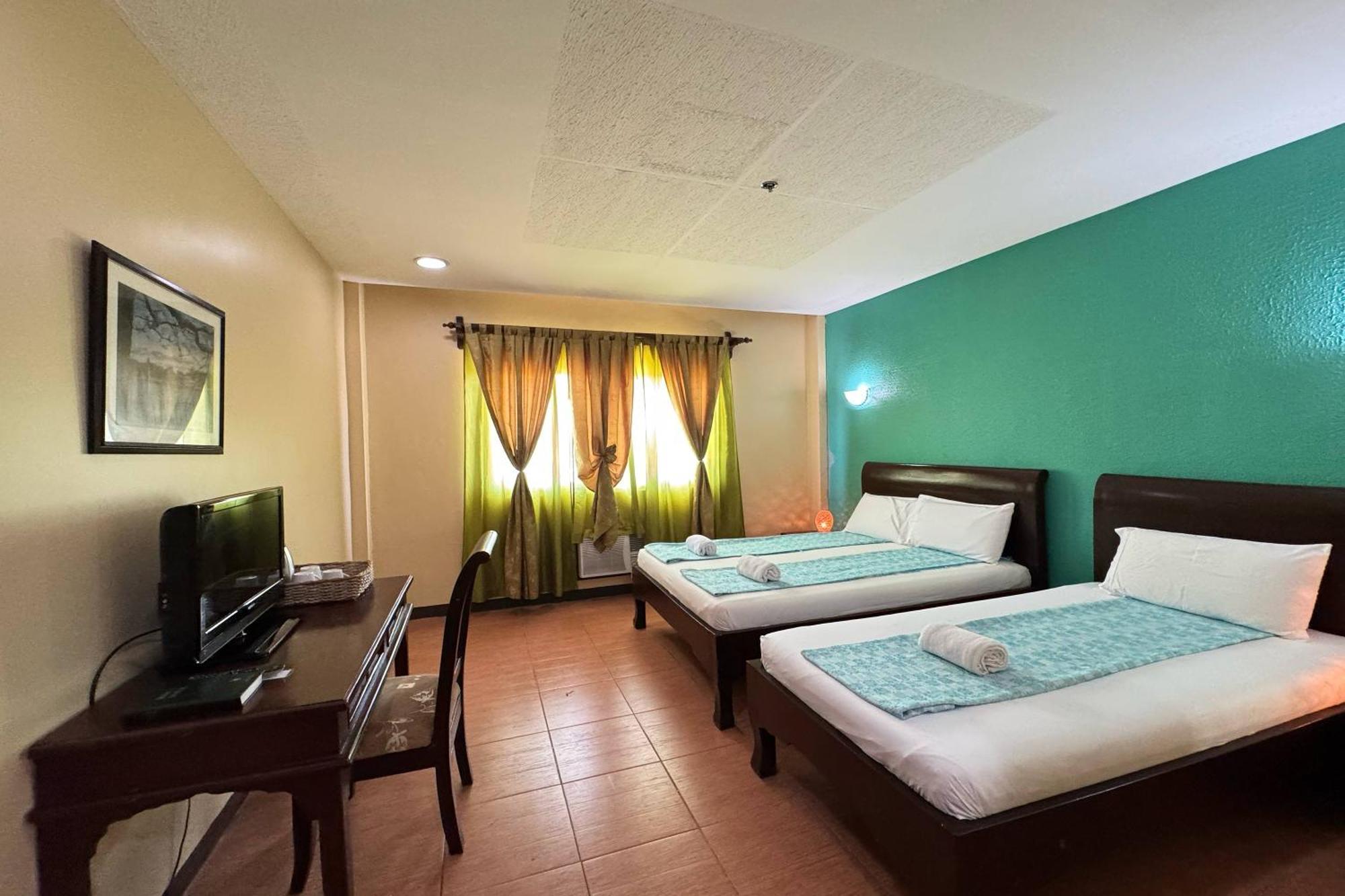 Ovemar Resort Hotel Near Vigan Exterior foto